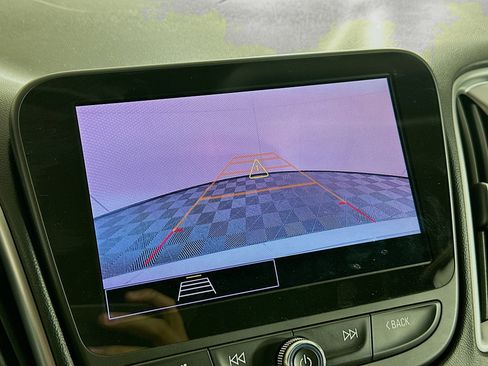 Used 2024 Chevrolet Malibu LT image 21