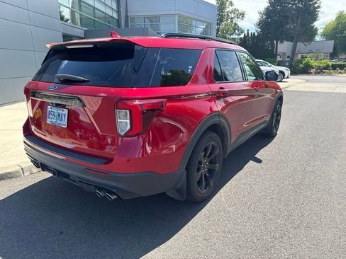 Used 2020 Ford Explorer ST w/ ST Street Pack AWD/4WD image 3