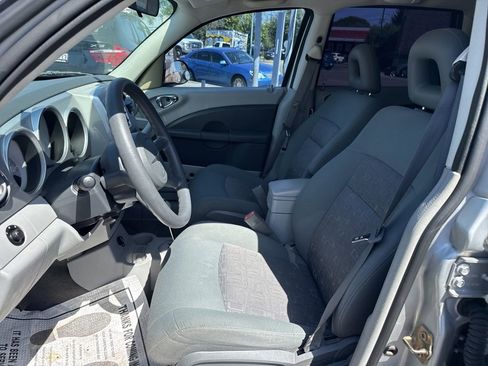 Used 2007 Chrysler PT Cruiser Touring FWD image 7