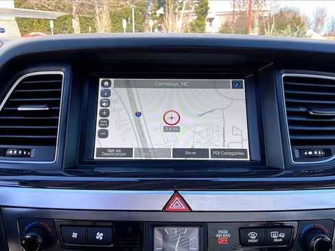 Used 2017 Genesis G80 3.8 image 13