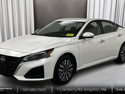 Certified 2023 Nissan Altima 2.5 SV