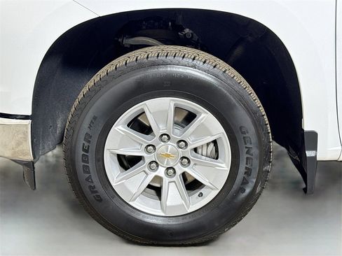 Certified 2025 Chevrolet Silverado 1500 LT image 29