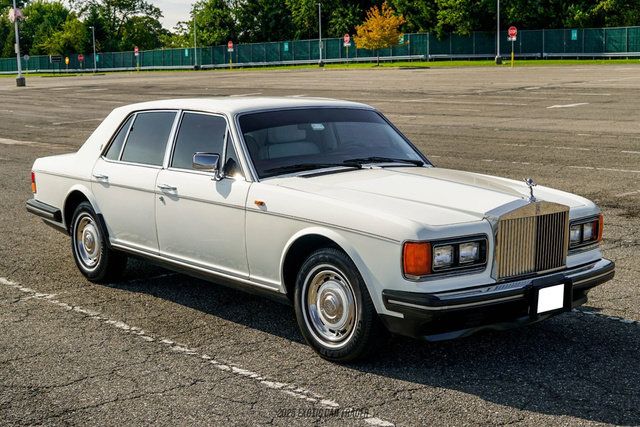Used 1989 Rolls-Royce Silver Spirit RWD image 12