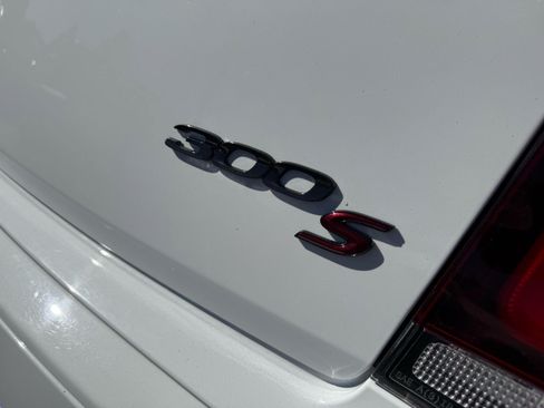 Used 2023 Chrysler 300 S RWD image 6