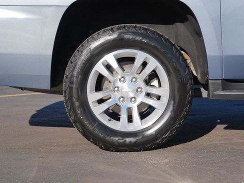 Used 2016 Chevrolet Suburban 4WD w/ Max Trailering Package image 11