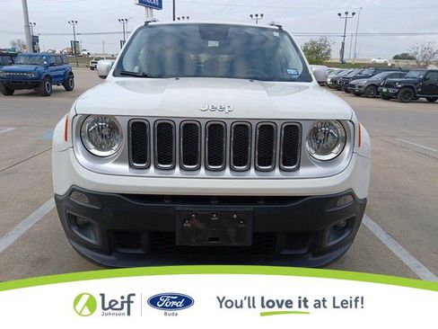 Used 2015 Jeep Renegade Limited image 2