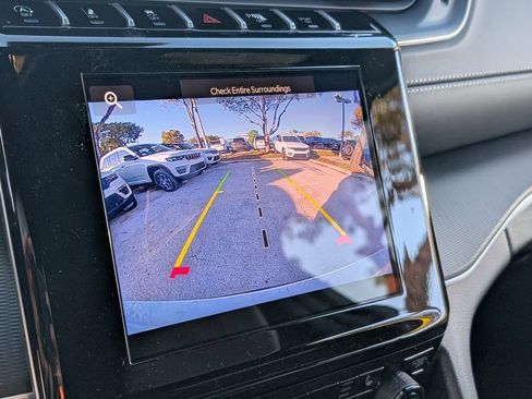 New 2025 Jeep Grand Cherokee L Laredo RWD image 18
