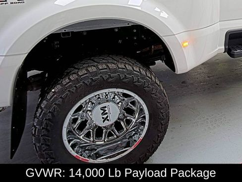 Used 2025 Ford F450 Platinum w/ FX4 Off-Road Package AWD/4WD image 4