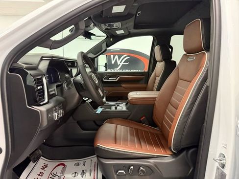 New 2026 GMC Sierra 2500 Denali Ultimate image 11
