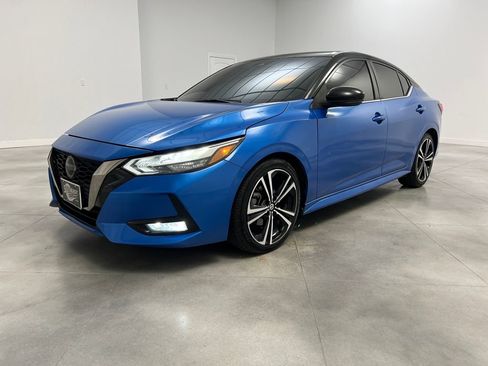 Used 2022 Nissan Sentra SR image 3