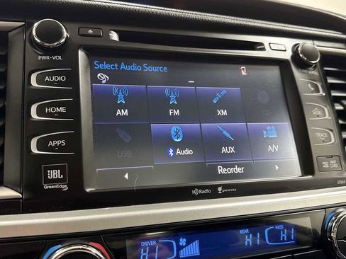 Used 2015 Toyota Highlander Limited Platinum image 18