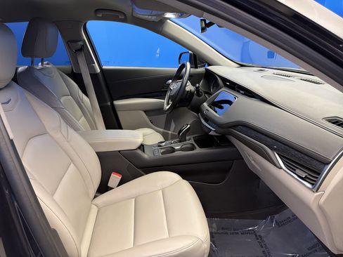 Used 2023 Cadillac XT4 Premium Luxury w/ Cold Weather Package AWD/4WD image 24