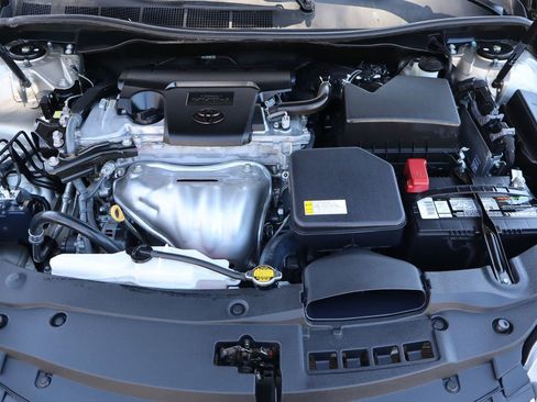 Used 2015 Toyota Camry XLE w/ Convenience Package image 39