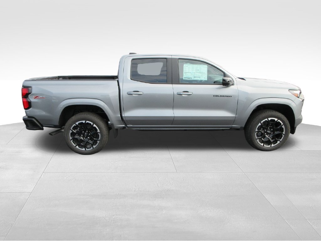 New 2026 Chevrolet Colorado Z71 w/ Technology Package AWD/4WD image 7