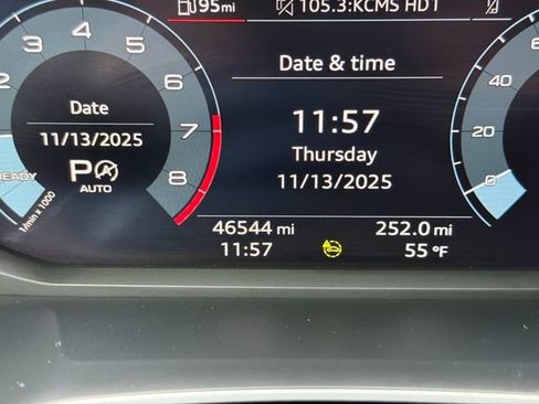 Used 2023 Audi Q3 2.0T Premium image 23