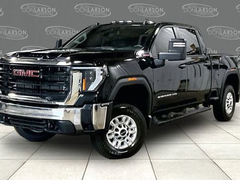 Certified 2024 GMC Sierra 2500 Pro AWD/4WD image 3