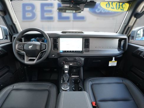 New 2026 Ford Bronco Badlands AWD/4WD image 18