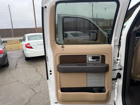 Used 2014 Ford F150 Lariat w/ Equipment Group 502A Luxury image 11