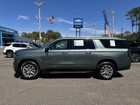 Used 2024 Chevrolet Suburban Premier image 13
