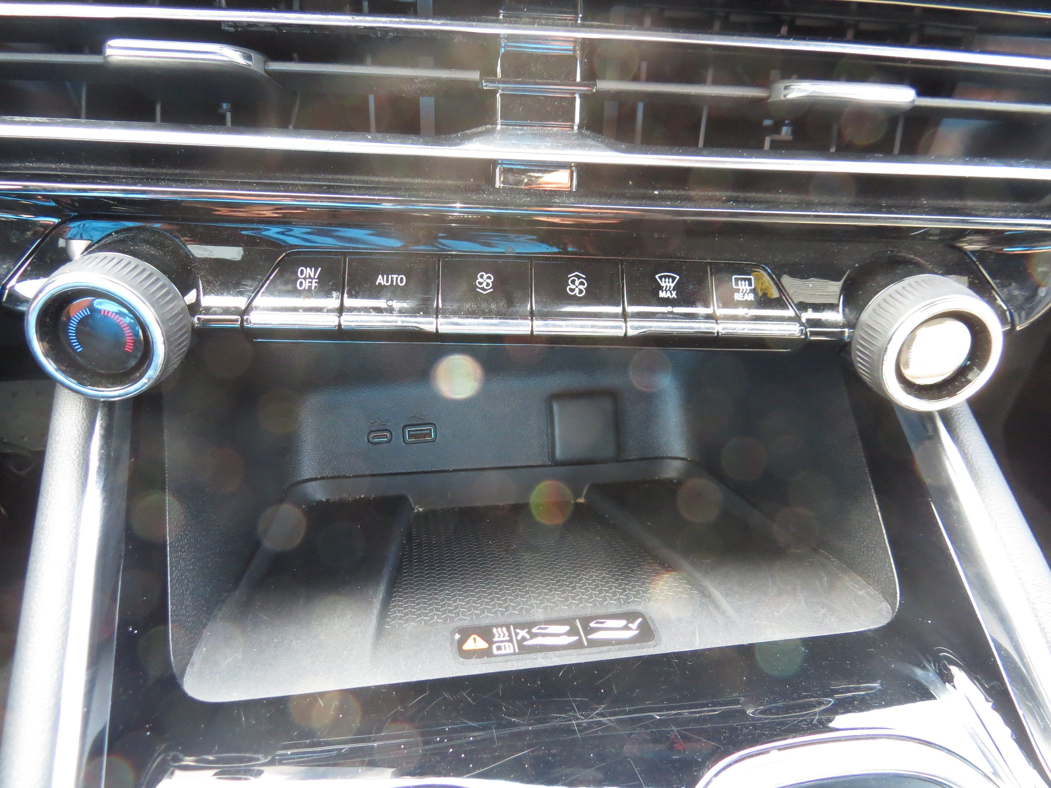 Used 2026 Chevrolet Traverse LT w/ Driver Confidence Package FWD image 25
