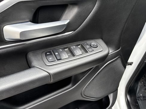 Certified 2023 RAM 1500 Big Horn image 16