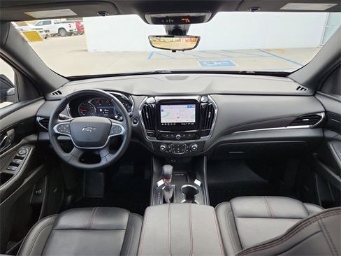 Certified 2023 Chevrolet Traverse RS image 21