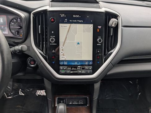 Used 2023 Subaru Ascent Touring AWD/4WD image 22