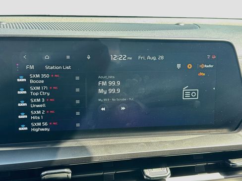 Used 2025 Kia Telluride S AWD/4WD image 21