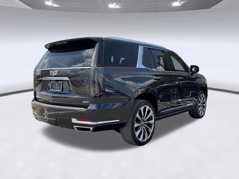 Used 2026 Cadillac Escalade Luxury w/ Touring Package AWD/4WD image 9