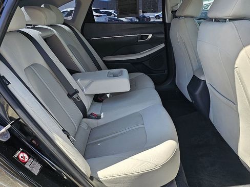 Used 2023 Hyundai Sonata SEL FWD image 17