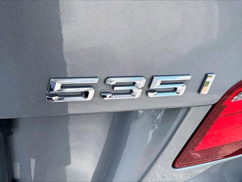 Used 2011 BMW 535i Sedan RWD image 9