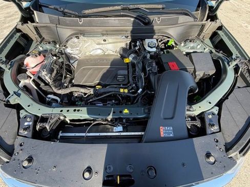 New 2026 Chevrolet Trax LT w/ Driver Confidence Package image 18