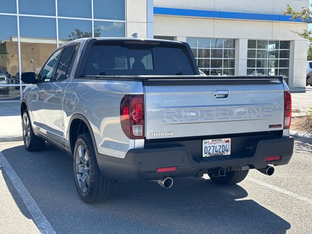 Used 2025 Honda Ridgeline TrailSport image 3