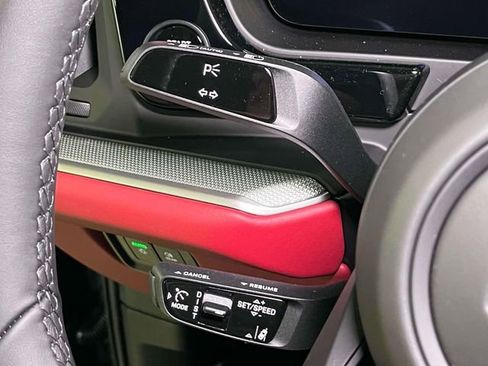 New 2026 Porsche Cayenne image 42