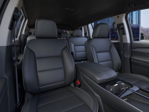 New 2026 Buick Enclave Preferred image 16