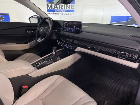 Used 2025 Honda Accord Touring image 35