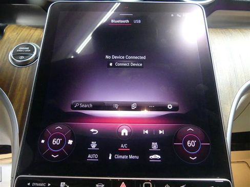 Used 2023 Mercedes-Benz C 300 4MATIC Sedan image 44