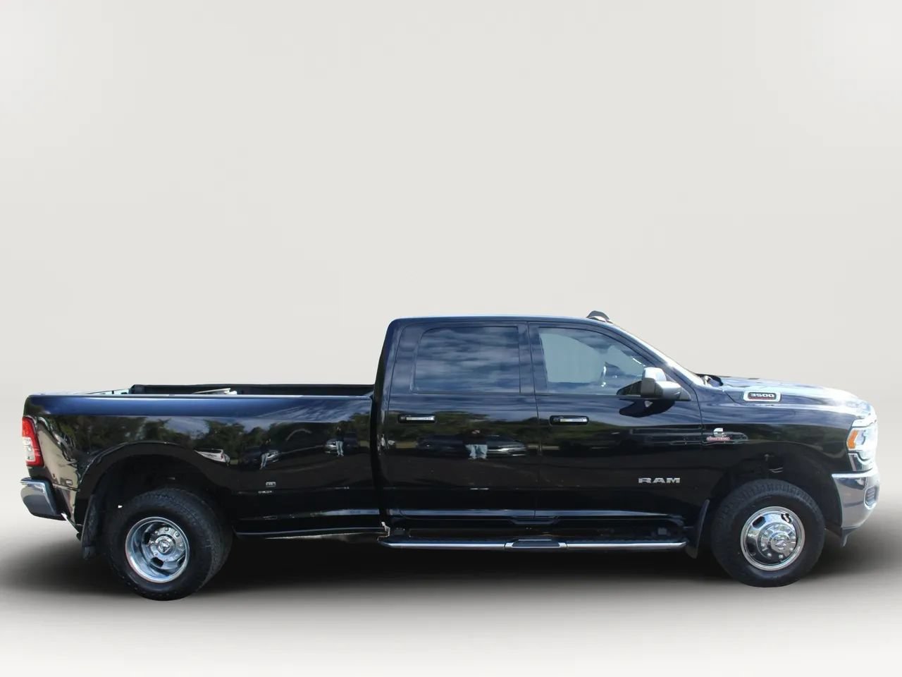 Used 2019 RAM 3500 Big Horn AWD/4WD image 12