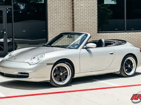 Used 2002 Porsche 911 Cabriolet image 33