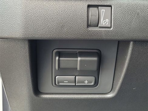 New 2026 GMC Canyon Elevation w/ Convenience Package image 23