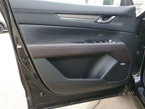 New 2025 MAZDA CX-5 Signature image 18