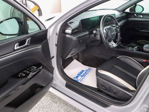 Used 2025 Kia K5 GT-Line image 3