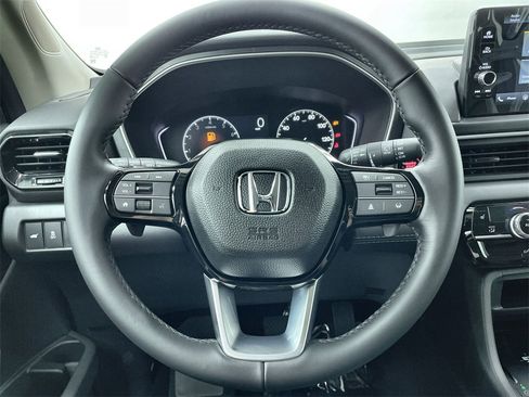 New 2025 Honda Pilot EX-L image 21