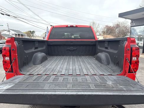 Used 2017 Chevrolet Silverado 2500 W/T w/ WT Convenience Package AWD/4WD image 9