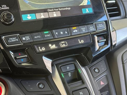 Used 2024 Honda Odyssey EX-L image 19