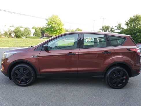 Used 2018 Ford Escape S FWD image 4