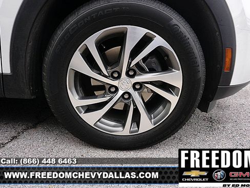 Used 2021 Buick Envision Essence w/ Technology Package I image 10