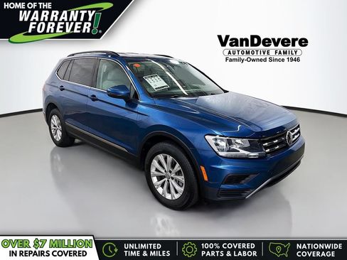 Used 2018 Volkswagen Tiguan SE w/ 3rd Row Seat Package AWD/4WD image 1