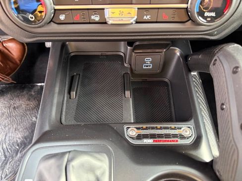 New 2025 Ford Bronco Raptor AWD/4WD image 24
