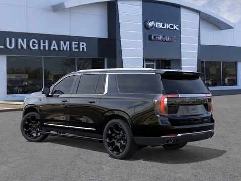 New 2026 GMC Yukon XL Denali image 3